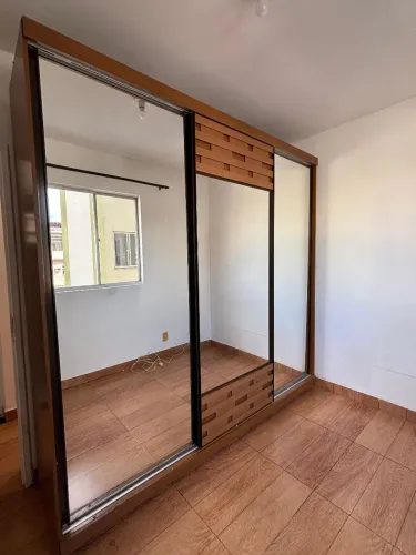 Guarda roupa, de casal grande mdf