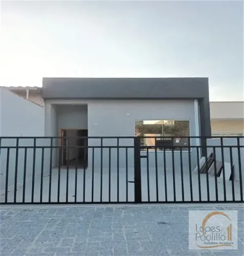 Ótima casa em Piracaia à venda!!