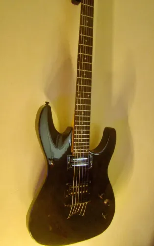  Guitarra Dean vendetta