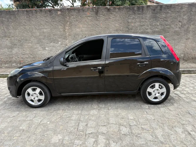 Ford Fiesta 1.0 8V Flex/class 1.0 8V Flex 5P 2011