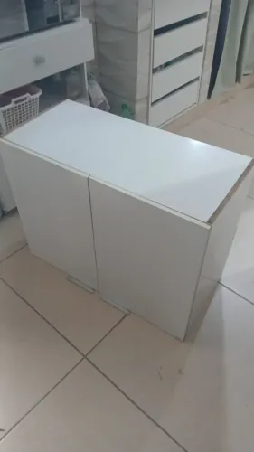 Armário de cozinha 2 portas 1 prateleira