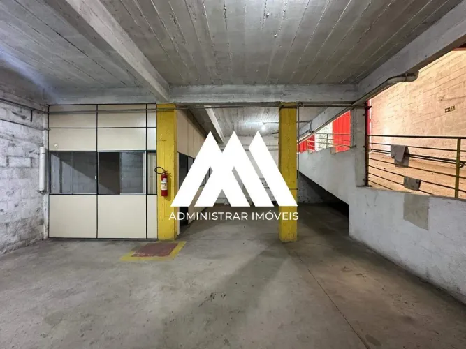 Alugo galpão comercial com 360m² no São Judas Tadeu- Itaúna/Mg!!