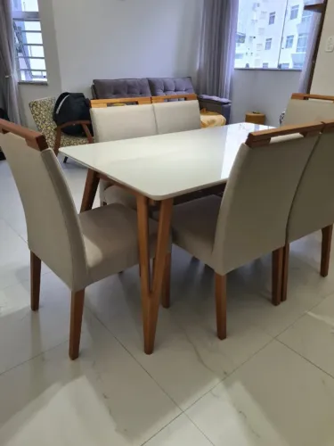 Mesa de Jantar 6 lugares - Lar Shopping 