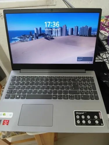 Lenovo Ryzen 7 5500U 20GB RAM 512GB SSD PLACA AMD 8GB