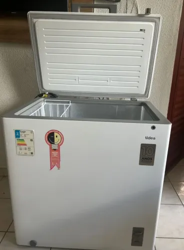 FREZEER 205 LITROS BRANCO SEMINOVO