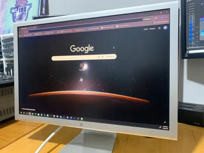 Monitor Apple CinemaHD Display