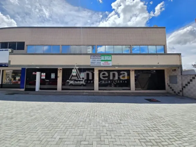 PRÉDIO COMERCIAL ESTRATÉGICO NO CENTRO DE SÃO JOSÉ DOS PINHAIS
