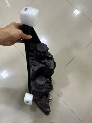 Farol Direito Kia Sportage 2011