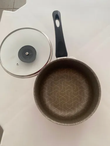 Panela antiaderente, 20 cm, TRAMONTINA (aquis. 2023)