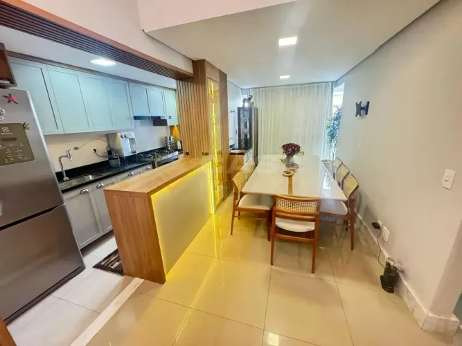 EXcelente Cobertura Duplex de 4 Suítes com Jacuzzi à Venda Praia de Itaparica - Vila Velha