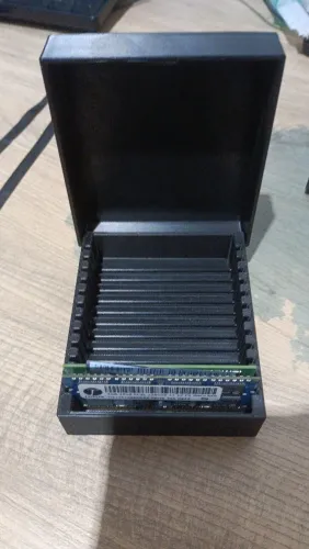 Caixa para Memória Ram Case