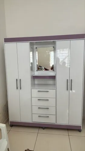 GUARDA-ROUPA DE SOLTEIRO