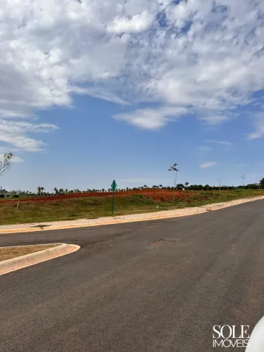 Lote no Fazenda da Grama com Título do Clube