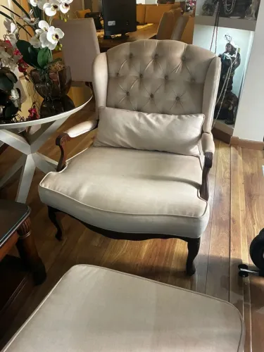 Jogo de Poltronas com peseira Sierra Móveis 