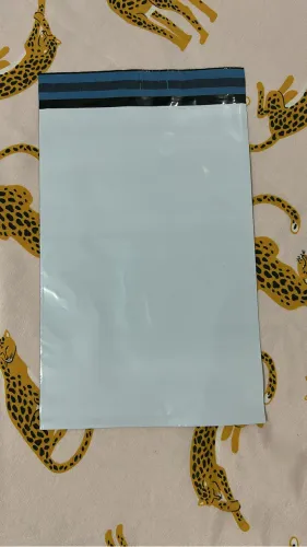 Kit com 5 envelopes de segurança para envios, tamanho 20 x 33 cm.