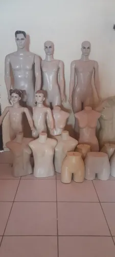 Vendo manequins de tamanhos e modelos variados