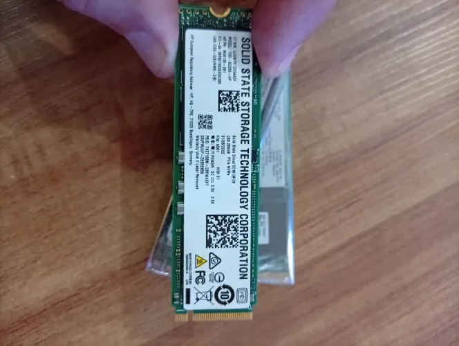SSD NVMe 256GB (Saudável)