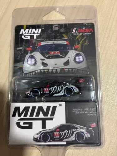Mini GT Porsche 911 GT 3