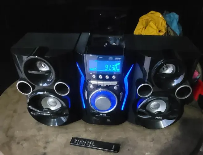 mini system da Philco, entrada de cd nao esta encaixando