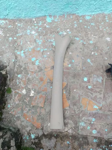 Acabamento da coluna interna lado esquerdo Corsa Montana 2008