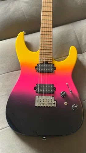 Linda! Charvel Pro DK24 ( Gotoh e Seymour) Malibu Sunset