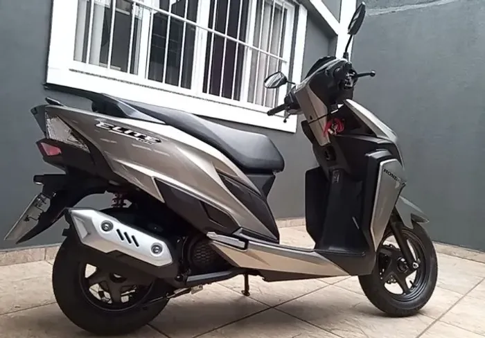 HONDA ELITE 125 - ANO 2025/2026 - KM 30