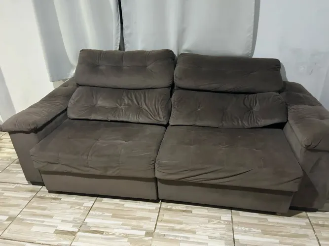 Vendo sofá retrátil e reclinável marrom