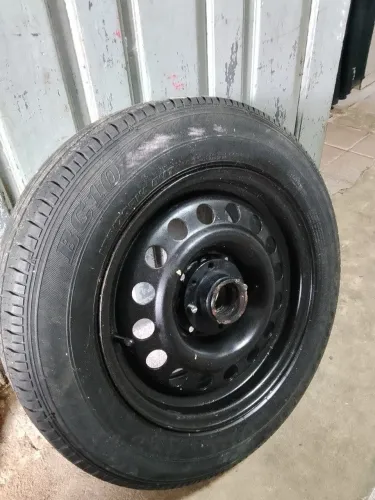 RODA + PNEU ARO 14 ÓTIMO PARA STEP