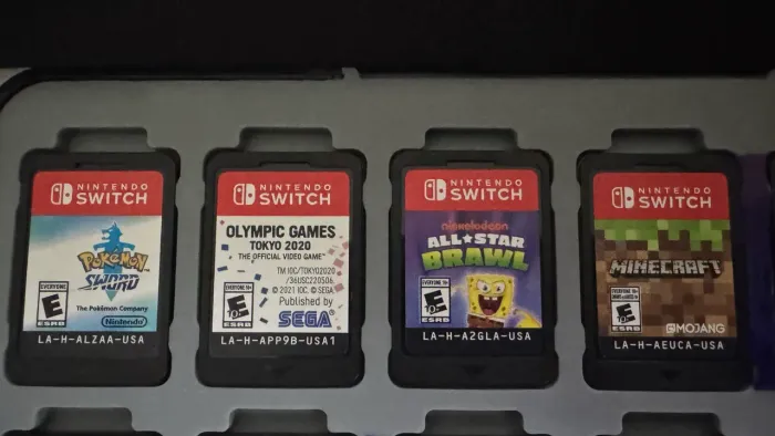 Lote com 4 Jogos Originais de Nintendo Switch