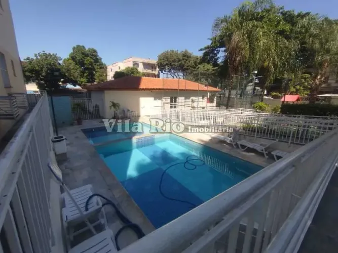 Apartamento 02 quartos no Condomínio Dez Rocha Miranda.