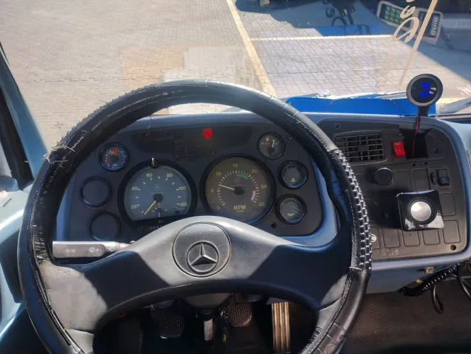 Mercedes 1214c - cara chata 98