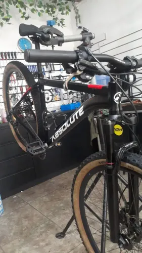 Bike absolute 2.000,00 aceito propostas