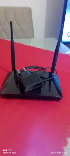 Roteador dlink semi novo 