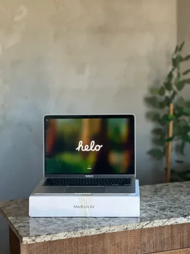 MACBOOK AIR M1 256GB SSD 8GB