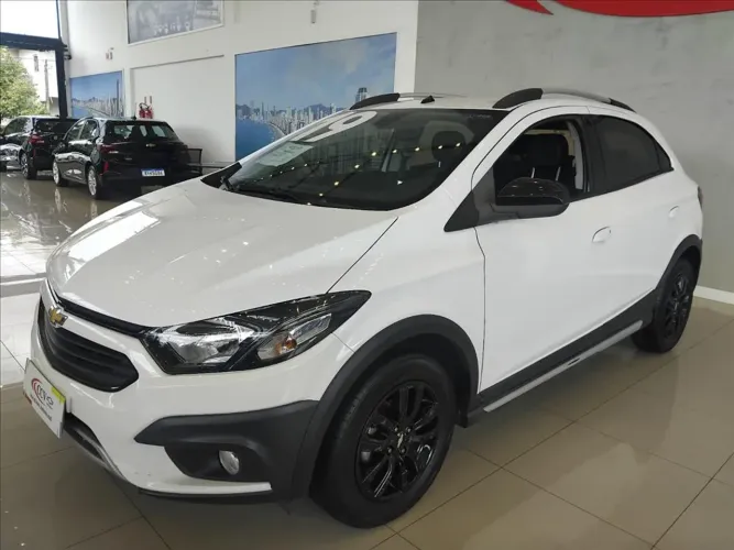 Chevrolet Onix Activ 1.4 8V Flex Mec. 4P 2019