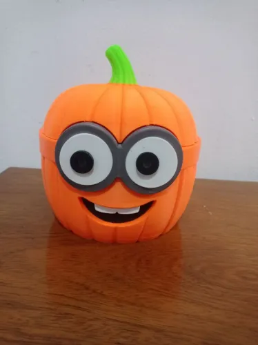 Pote cabeça de abóbora minion
