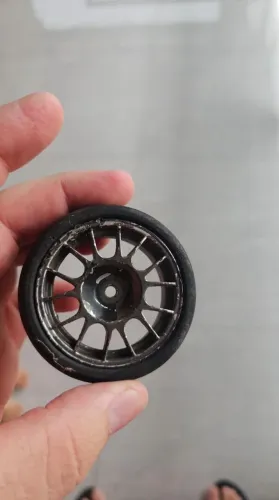 Roda para carrinho a combustão 