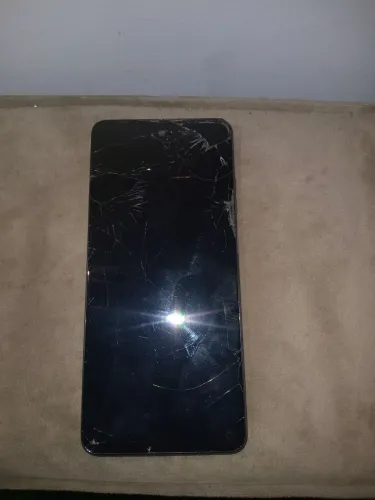 Celular para peça