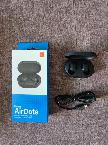 Fone de Ouvido Sem Fios Redmi AirDots Xiaomi - Completo na Caixa