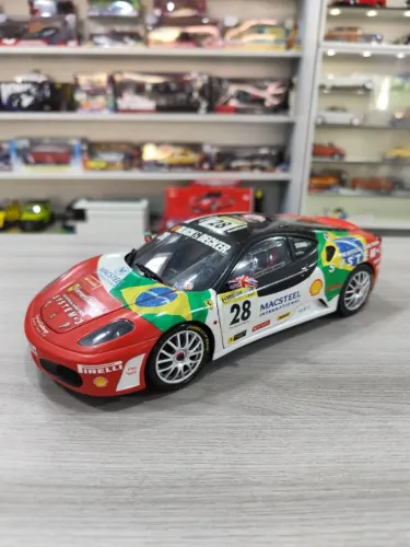 Miniatura Ferrari F430 Bruno Senna 28 Hot Wheels Elite 1/18