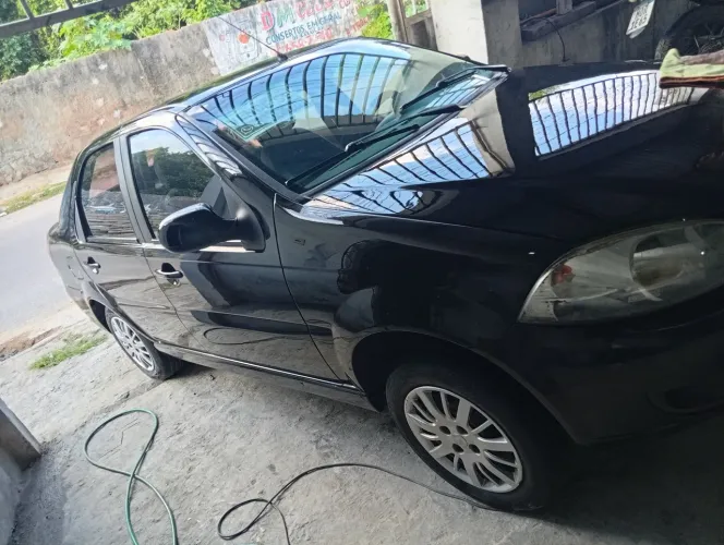 Fiat Siena EL Celeb. 1.0 MPI Fire Flex 8V 4P 2014