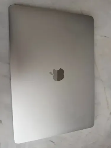 MacBook Air de 13 polegadas com Tela Retina (Modelo 2019 - A1932) - Bateria 1:30 hora