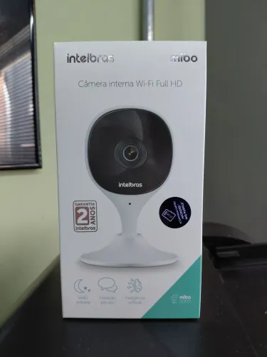 Câmera Interna Wi-Fi Full HD C/SD 32GB