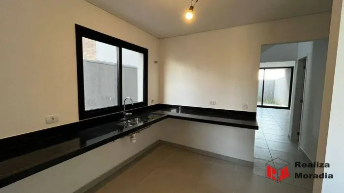 Condomínio Casa com 3 dormitórios à venda, 115 m² por R$ 1.060.000 - Jardim Semiramis - Co