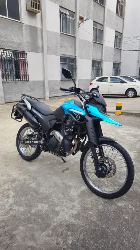 XTZ Lander 250 Connected