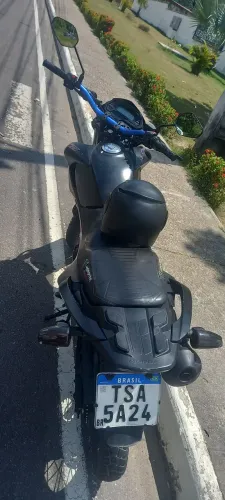 Moto está legalizada no ponto de transferência chama valor 15k.
