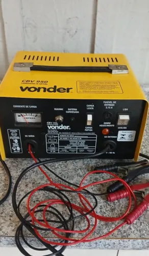 Carregador de bateria Vonder