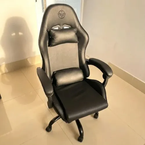CADEIRA GAMER TGT HERON COM ESTOFADO DE COURO SINTÉTICO