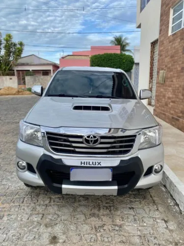 Toyota Hilux CD SRV D4-d 4X4 3.0 TDI Diesel AUT 2015