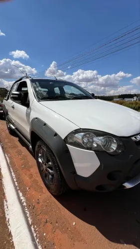 Fiat Strada Adventure1.8/ 1.8 Locker Flex CD 2013